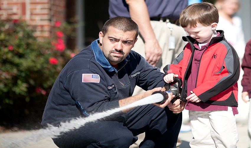 অগ্নি নির্বাপণের বহুল আলোচিত কার্যকর ৪টি পদ্ধতি