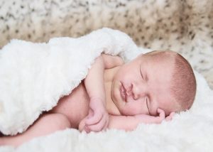 Read more about the article ফারহিন নামের অর্থ কি | Farhin Name Meaning in Bengali