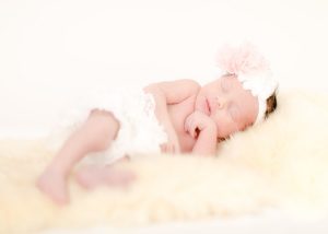 Read more about the article ফারিন নামের অর্থ কি | Farin Name Meaning in Bengali