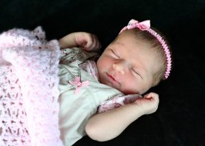 Read more about the article আফিফা নামের অর্থ কি | Afifa Name Meaning in Bengali