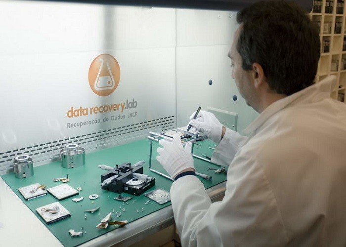 ডাটা রিকভারি কি এবং ডাটা রিকভারি কিভাবে করে